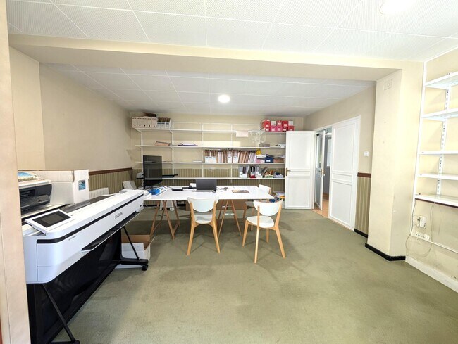 Más detalles de Oficina en venta