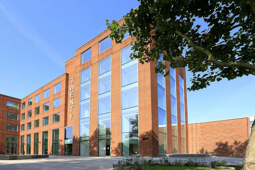 20 Kingston Rd, Staines en alquiler - Foto del edificio - Imagen 1 de 23