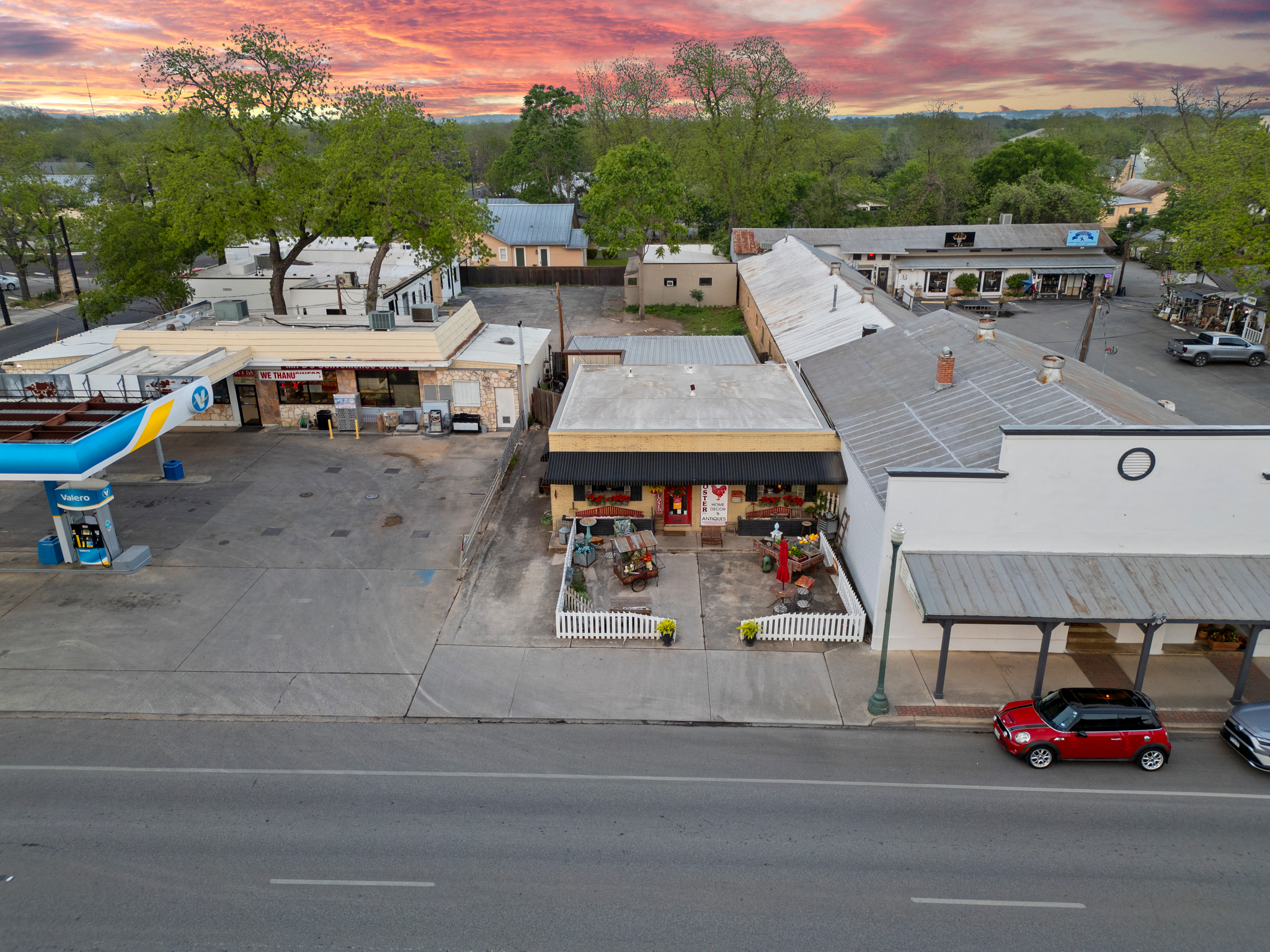 225 & 227 S Main St, Boerne, TX en venta Foto principal- Imagen 1 de 6