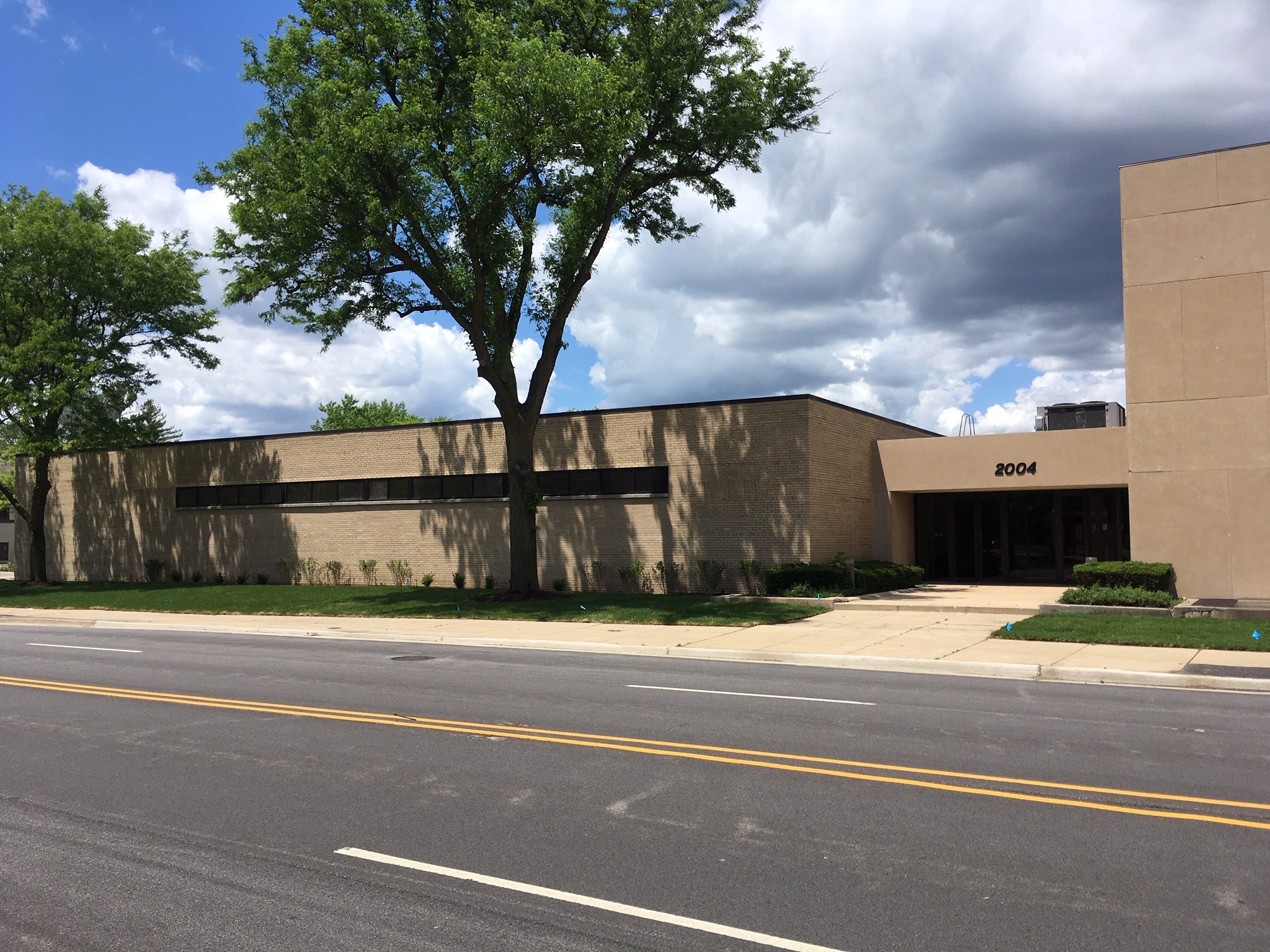 2004 Miner St, Des Plaines, IL en alquiler Foto del edificio- Imagen 1 de 10