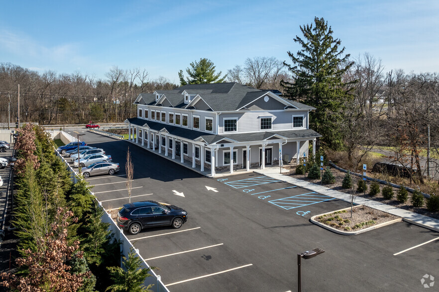 668 US Highway 206, Hillsborough, NJ en alquiler - Foto del edificio - Imagen 3 de 8