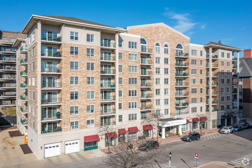 200 W Campbell St, Arlington Heights, IL en alquiler - Foto principal - Imagen 1 de 4