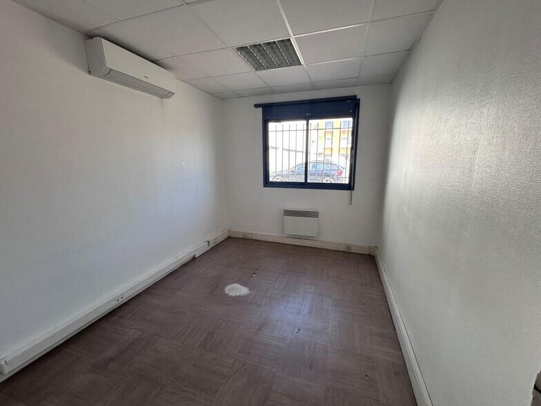 96 Avenue Du Progrès, Chassieu en alquiler - Foto del interior - Imagen 3 de 13