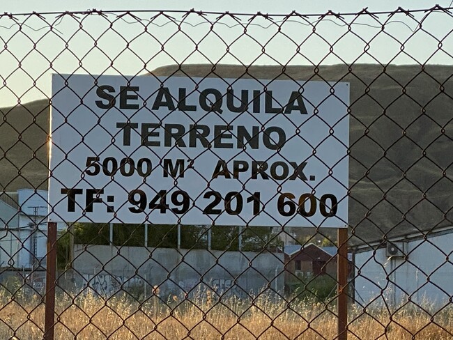 Más detalles de Calle de Ávila, S/N, Alcalá de Henares - Terreno en alquiler