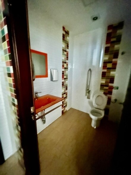 Local en Córdoba, Córdoba en venta - Foto del interior - Imagen 3 de 5