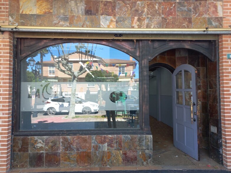 Calle Ramón J. Sender, 1, Laguna de Duero, Valladolid en venta - Foto del edificio - Imagen 2 de 49