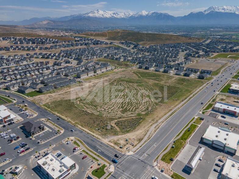 4165 N Pony Express Pky, Eagle Mountain, UT en venta - Foto del edificio - Imagen 2 de 7