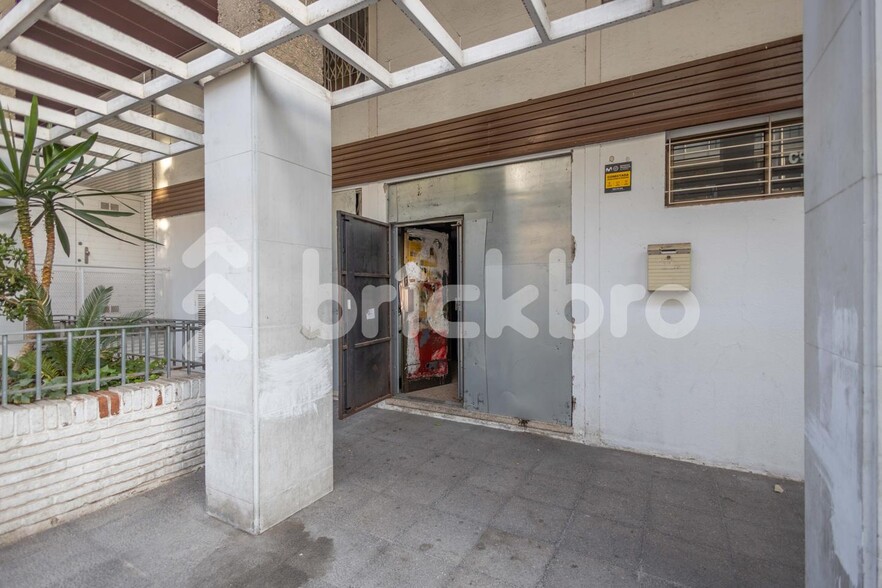 Carrer de Pau Alsina, Barcelona, Barcelona en venta - Foto del edificio - Imagen 2 de 11