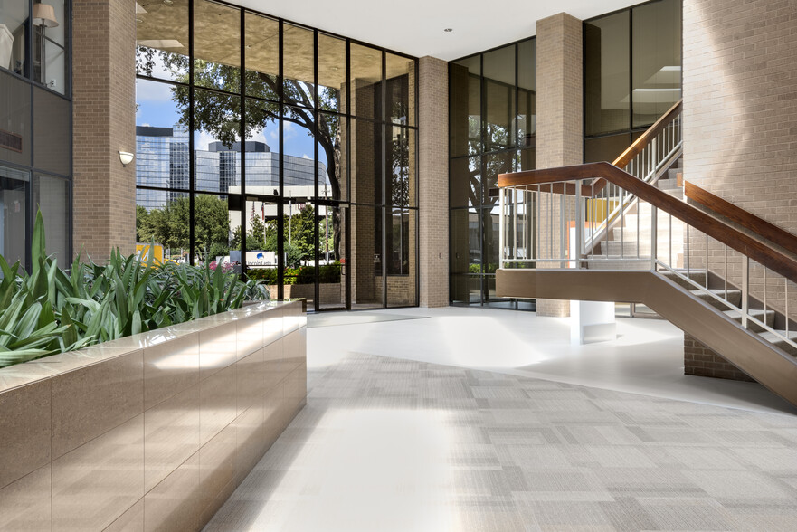 5440 Harvest Hill Rd, Dallas, TX en alquiler - Foto del interior - Imagen 2 de 7