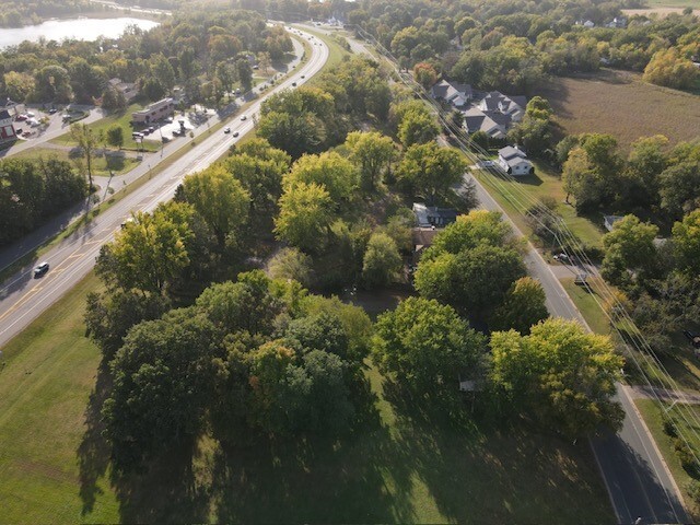 12207 Lake Ln, Lindstrom, MN en venta - Foto del edificio - Imagen 2 de 20