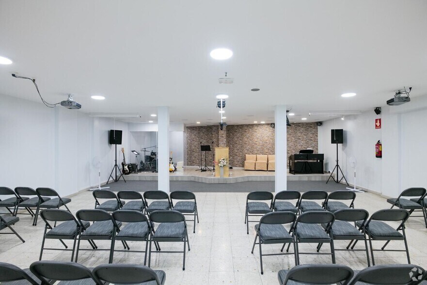 Edificio residencial en Madrid, Madrid en venta - Foto del interior - Imagen 1 de 1