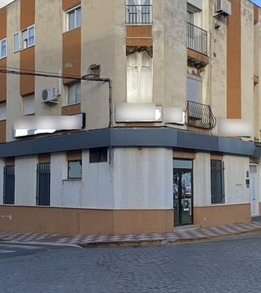 Edificio residencial en Navalvillar de Pela, Badajoz en venta - Foto del edificio - Imagen 1 de 1