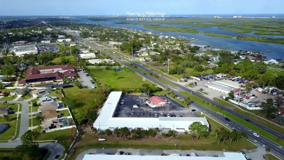 2102 S Ridgewood Ave, Edgewater, FL en venta - Vídeo de anuncio comercial - Imagen 2 de 15