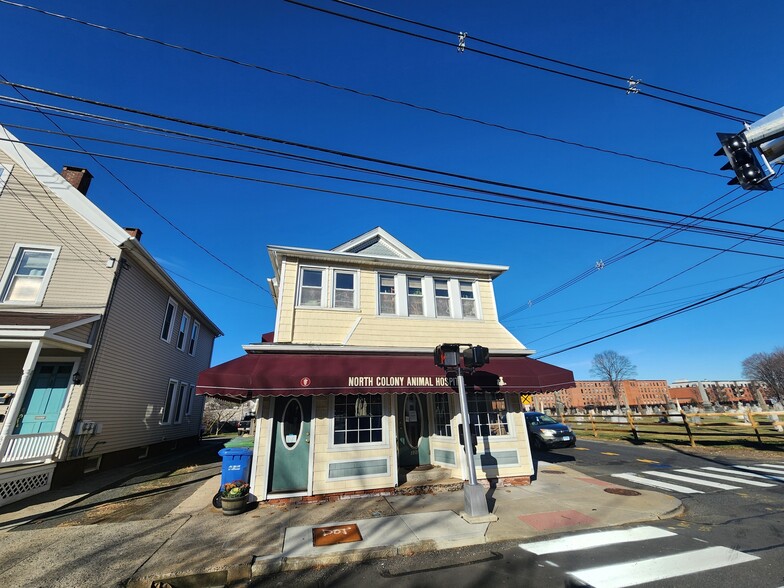 330 N Colony St, Wallingford, CT en venta - Foto principal - Imagen 1 de 18