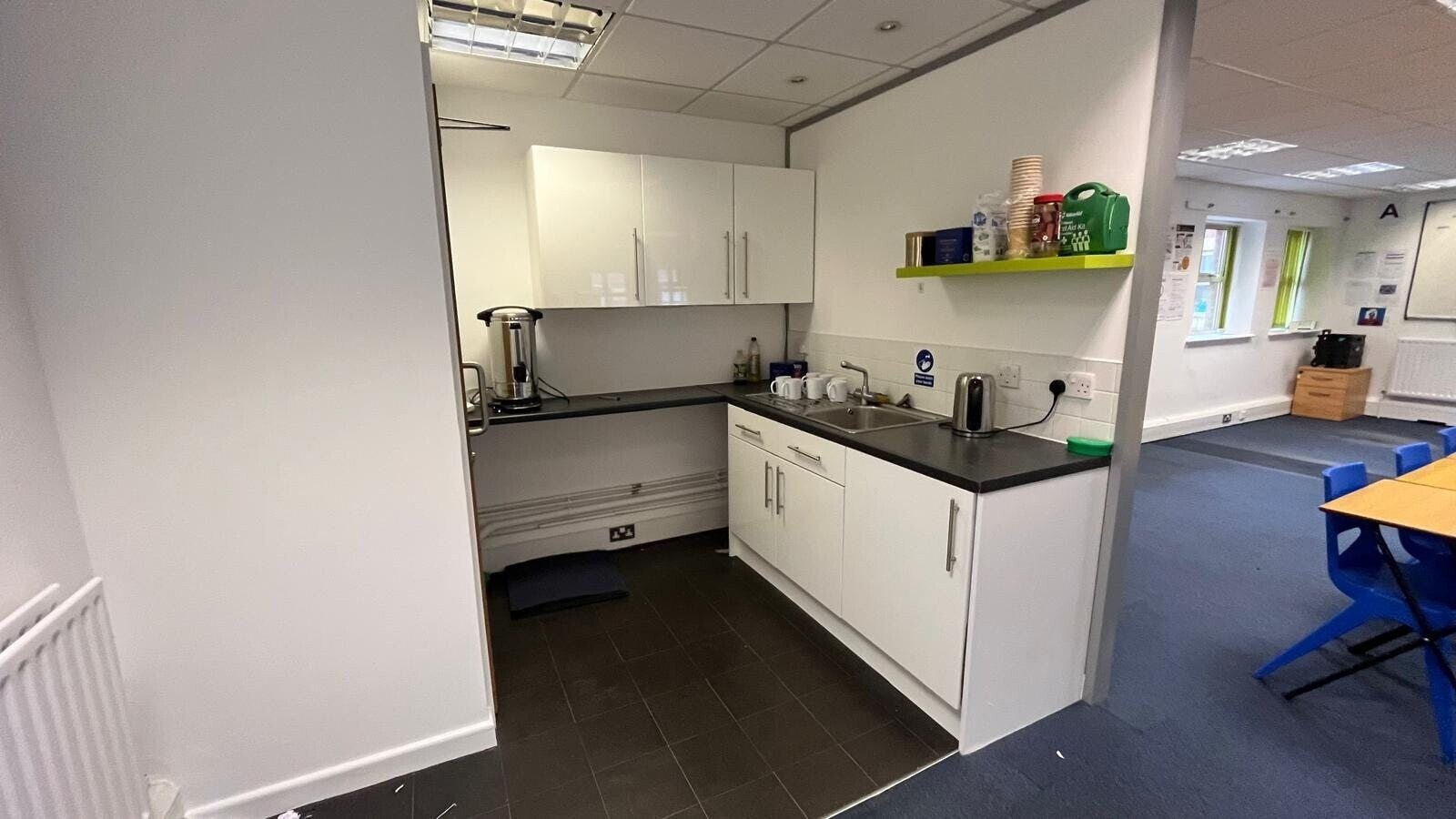 11-12 Cox St, Birmingham, WMD B3 1RD - Unidad 1 -  - Foto del interior - Image 1 of 10