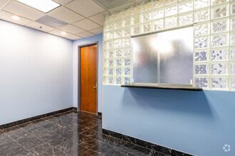 2400 E Commercial Blvd, Fort Lauderdale, FL en alquiler Foto del interior- Imagen 1 de 6