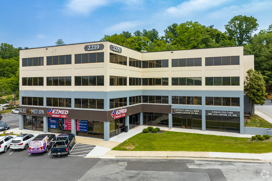 2219 York Rd, Timonium, MD en alquiler - Foto del edificio - Imagen 1 de 19