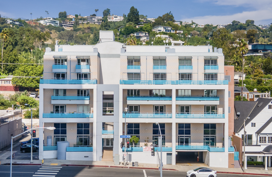 8981 W Sunset Blvd, West Hollywood, CA en venta - Foto del edificio - Imagen 1 de 43