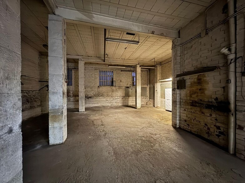 Carretera Ripollet, 74, Montcada i Reixac, Barcelona en venta - Foto del edificio - Imagen 2 de 5