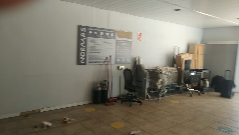 Calle Turín, 7, Parla, Madrid en alquiler - Vídeo de anuncio comercial - Imagen 2 de 9