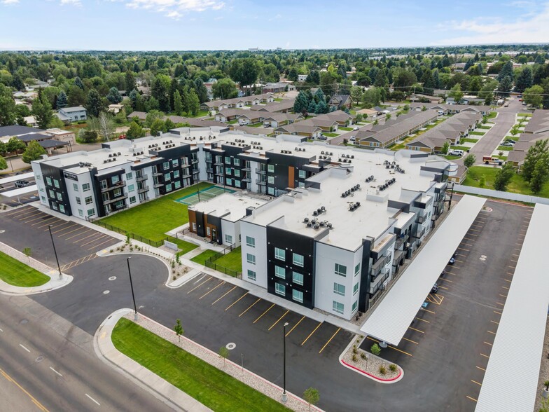 1915 S Woodruff Ave, Idaho Falls, ID en venta - Foto del edificio - Imagen 1 de 16