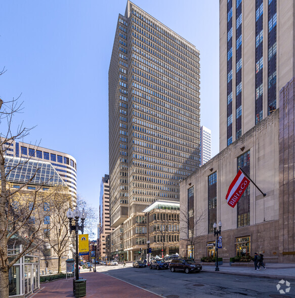 225 Franklin, Boston, MA en alquiler - Foto del edificio - Imagen 2 de 12