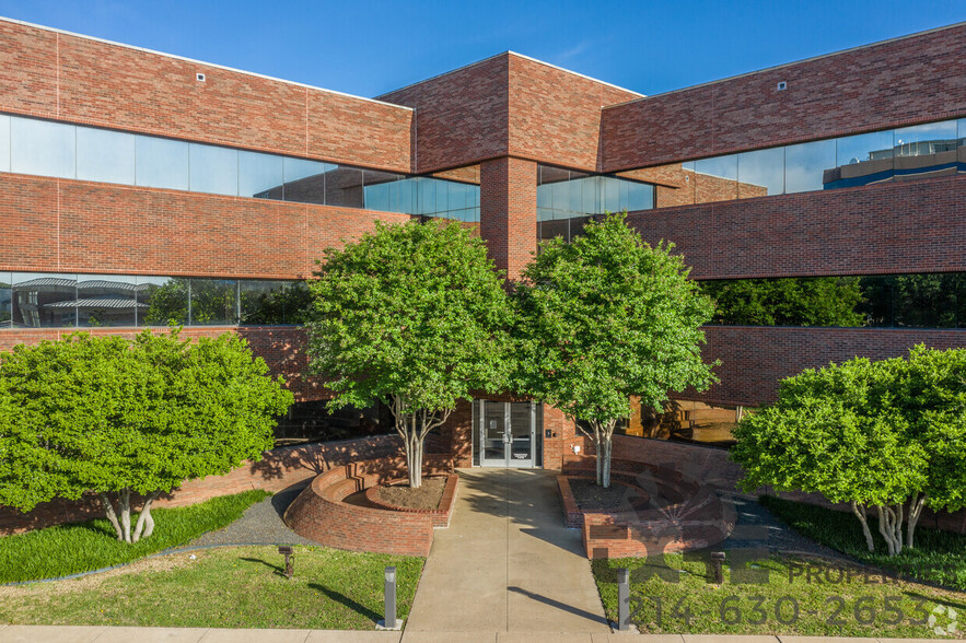 2261 Brookhollow Plaza Dr, Arlington, TX en alquiler - Foto del edificio - Imagen 3 de 18