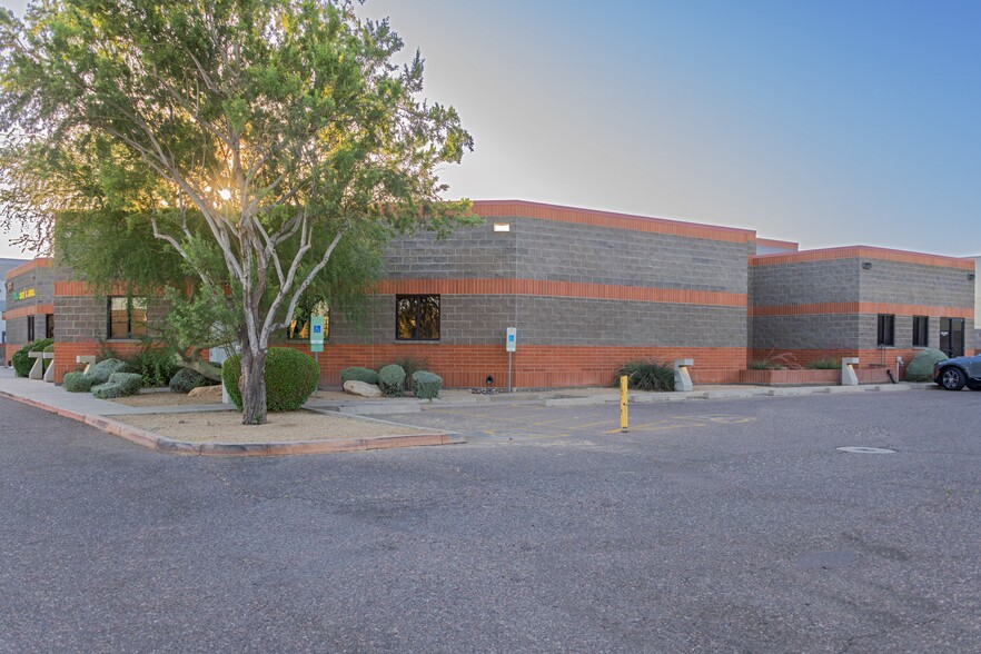 7678 E Greenway Rd, Scottsdale, AZ en alquiler - Foto del edificio - Imagen 1 de 4