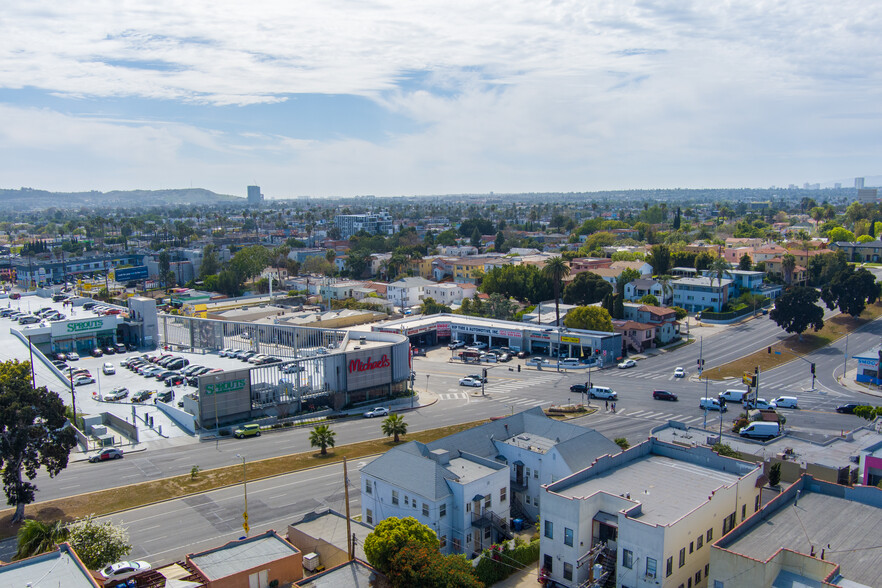 1296 S Citrus Ave, Los Angeles, CA en venta - Foto del edificio - Imagen 3 de 35