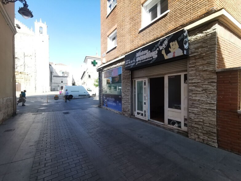 Local en Valladolid en alquiler - Foto del edificio - Imagen 3 de 12