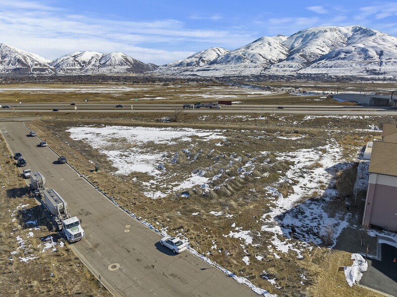 995 S 1600, Perry, UT en alquiler - Foto del edificio - Imagen 1 de 10