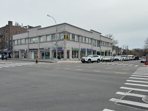 154-02-154-10 Northern Blvd, Flushing, NY en alquiler Foto del edificio- Imagen 2 de 10