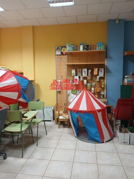 Local en Aspe, Alicante en venta - Foto del interior - Imagen 3 de 9