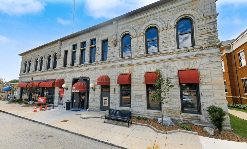 131 E Franklin St, Elkhart, IN en alquiler - Foto del edificio - Imagen 1 de 12