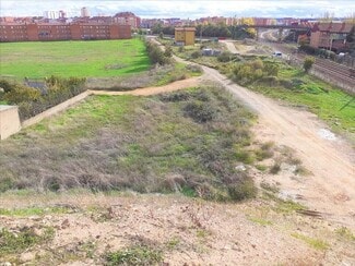Más detalles de Calle la Pontona, 2, San Andrés del Rabanedo - Terreno en venta