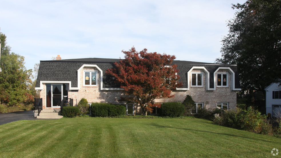 721 Union Rd, West Seneca, NY en venta - Foto del edificio - Imagen 2 de 2