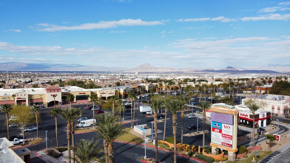 1450 W Horizon Ridge Pky, Henderson, NV en alquiler - Foto del edificio - Imagen 1 de 11