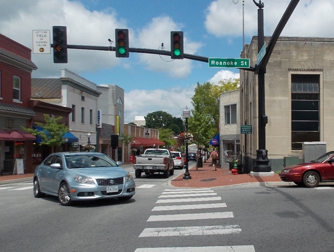 100-108 N Main St, Blacksburg, VA en alquiler - Foto del edificio - Imagen 3 de 13