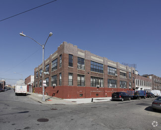 Más detalles para 333 Scholes St, Brooklyn, NY - Oficinas en alquiler