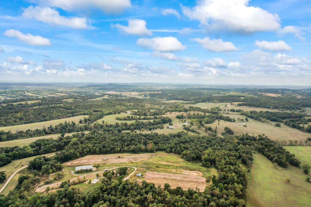 16313 Van Hook Road, Gentry, AR en venta Otros- Imagen 1 de 45