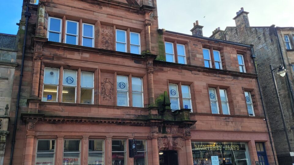 39-43 Vicar St, Falkirk en venta - Foto del edificio - Imagen 1 de 1