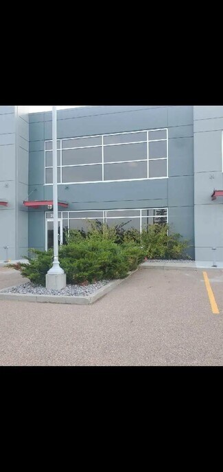 Más detalles de 3601 82nd Ave, Leduc, AB - Oficina en alquiler