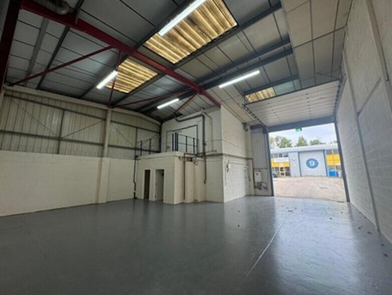 Kendal Close, London en alquiler - Foto del edificio - Imagen 3 de 12