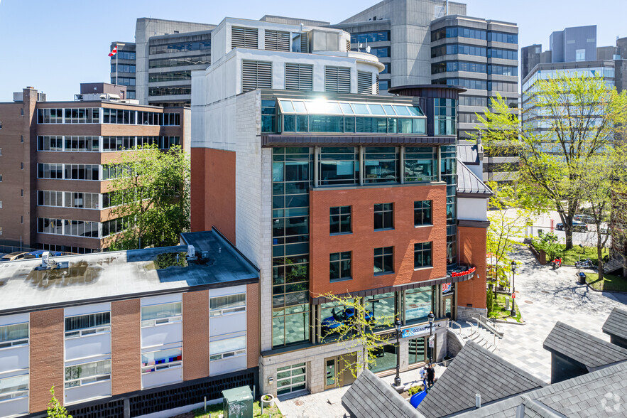 179 Prom Du Portage, Gatineau, QC en alquiler - Foto del edificio - Imagen 3 de 9