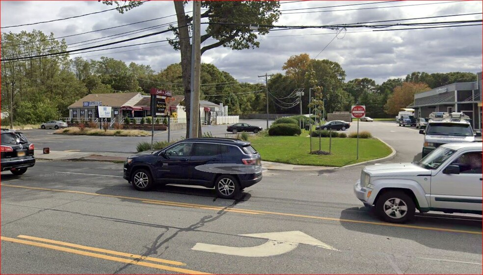 1702 Middle Country Rd, Centereach, NY en venta - Foto del edificio - Imagen 3 de 5