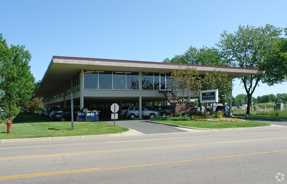 5100 Edina Industrial Blvd, Edina, MN en alquiler - Foto del edificio - Imagen 1 de 8