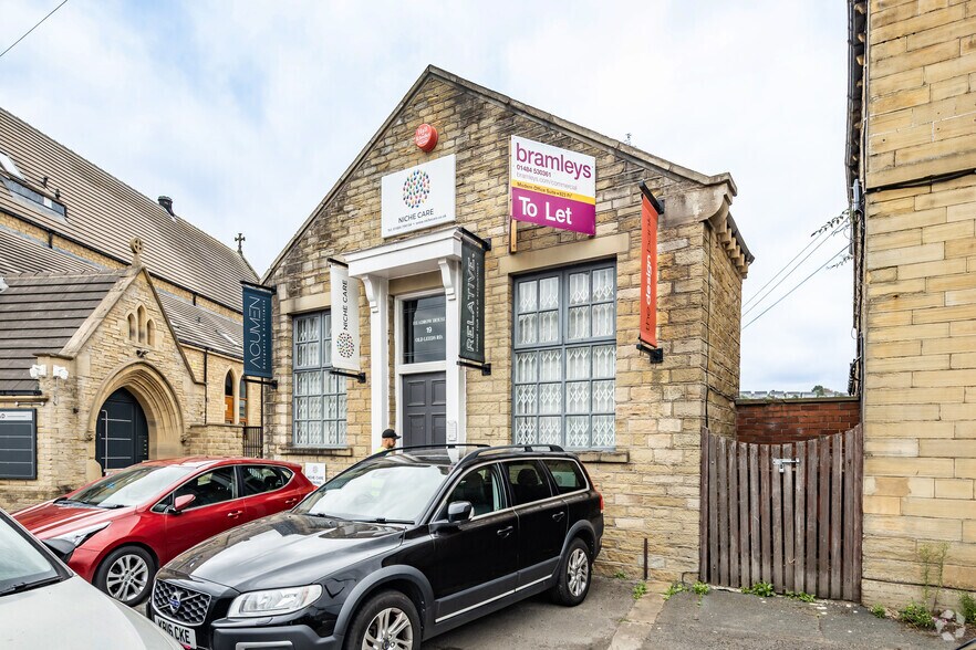 19 Old Leeds Road, Huddersfield en alquiler - Foto del edificio - Imagen 3 de 3