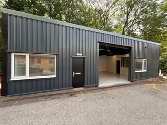 Más detalles de Wilmslow Rd, Wilmslow - Nave en alquiler