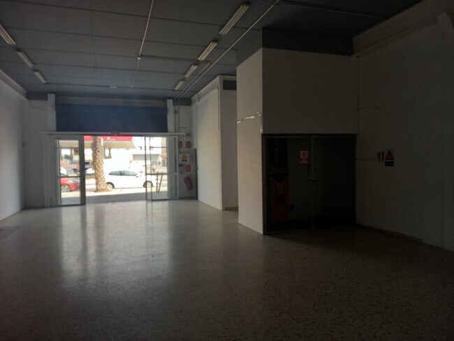 Más detalles de Nave en alquiler