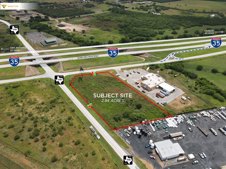 IH-35 & FM 1581, Pearsall, TX en venta - Foto del edificio - Imagen 3 de 8